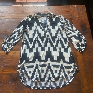 womens 3/4 sleeve blouse